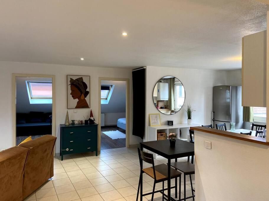 Apartment 10min Bus Strasbourg Centre-parking Prive-wifi-tv Bischheim