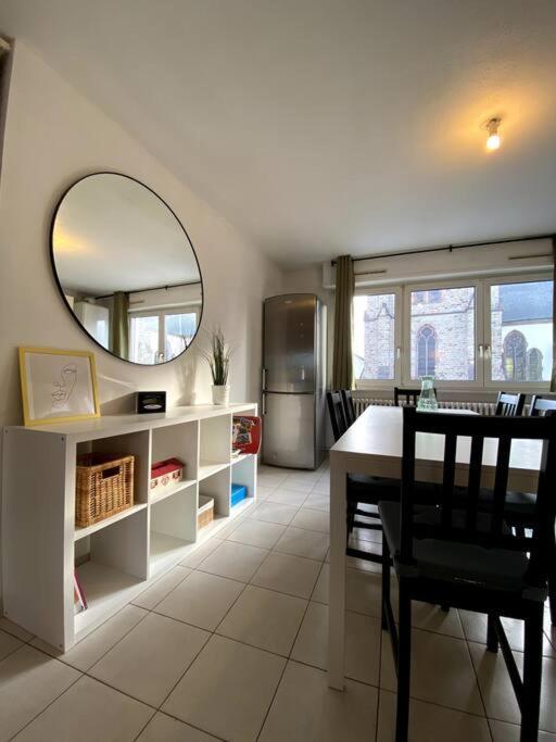 Apartment 10min Bus Strasbourg Centre-parking Prive-wifi-tv Bischheim